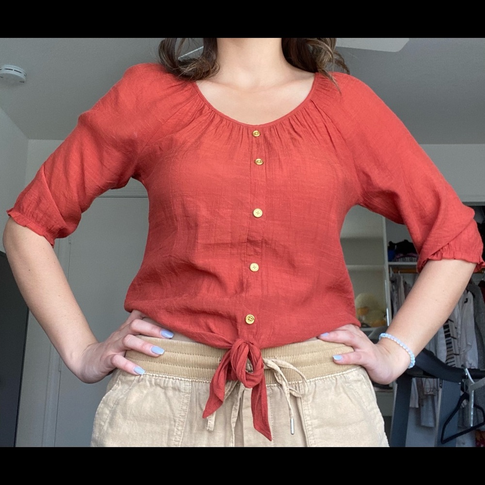 Cute and girly top